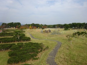 誰もいない公園