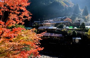 大股集落の朝